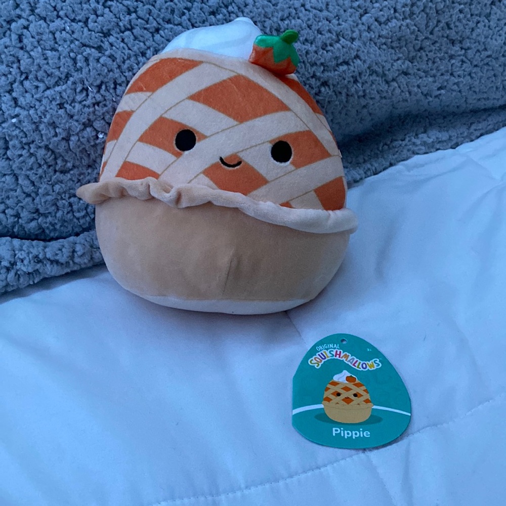 Pippie 7 inch squishmallow